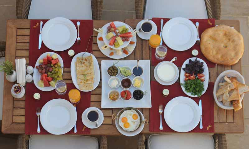 Shmayaa Hotel